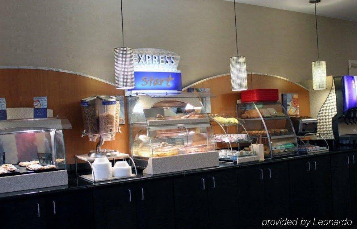 Holiday Inn Express And Suites - Bradford By Ihg Kültér fotó